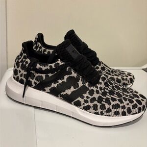 Adidas Leopard Print Sneakers- like new